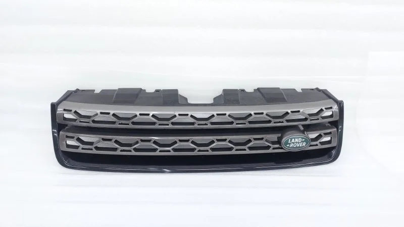 Решетка радиатора Land Rover Discovery sport 2017 L550