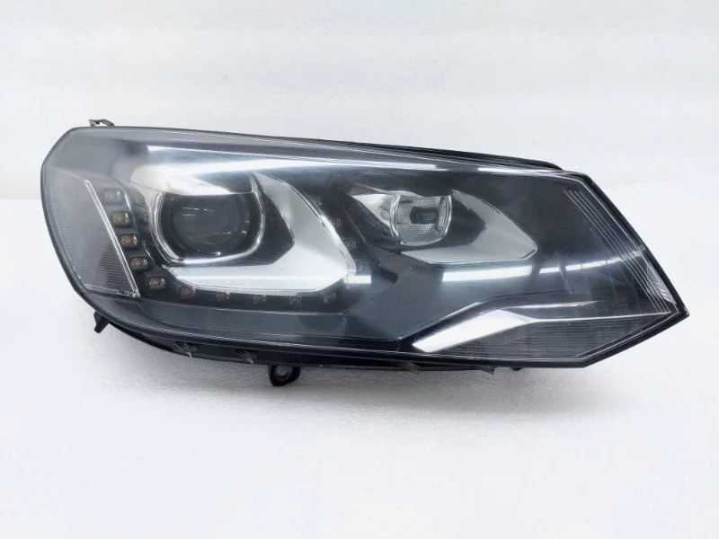 Фара Volkswagen Touareg 2014 NF