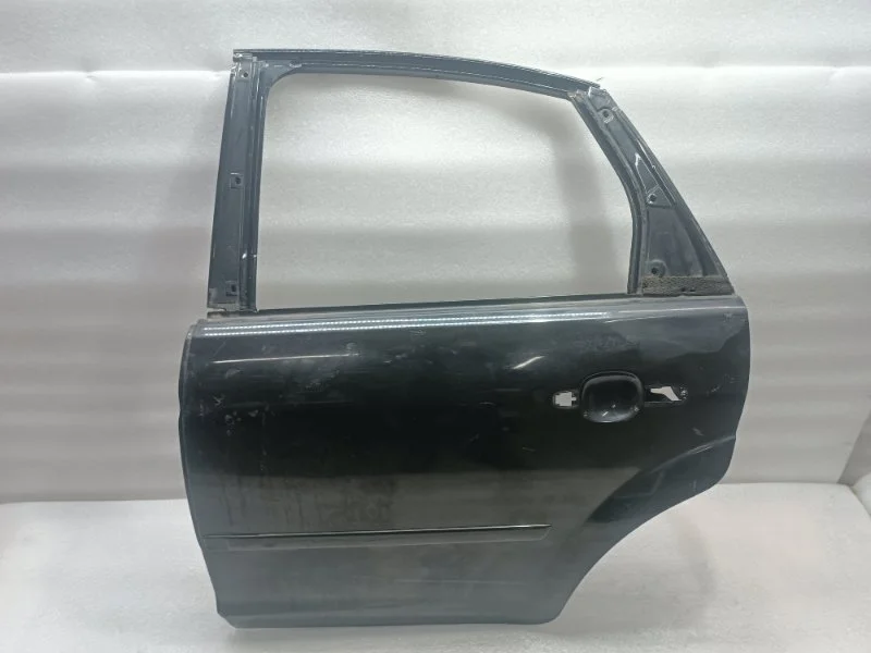 Дверь Ford Focus 2004-2011 CB4