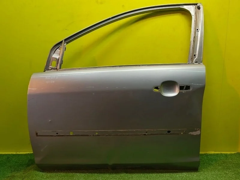 Дверь боковая передняя левая Ford Focus 2 MK2