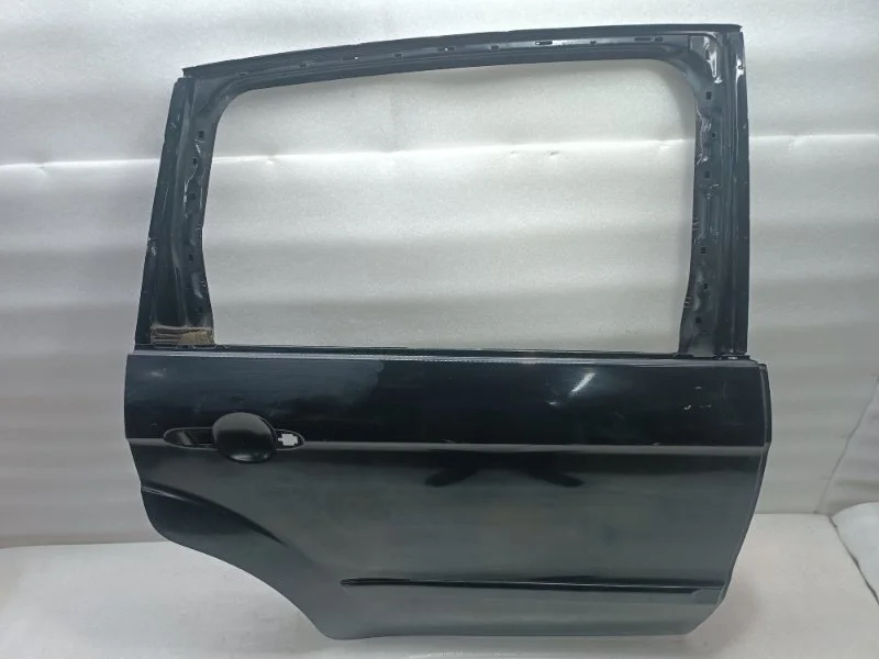 Дверь Ford Galaxy 2010-2015 CD340