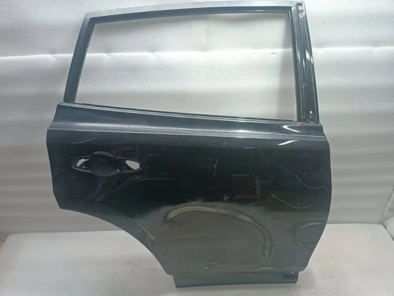 Дверь Toyota RAV4 2012-2019 40