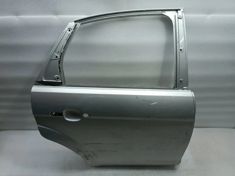 Дверь Ford Focus 2004-2011 CB4