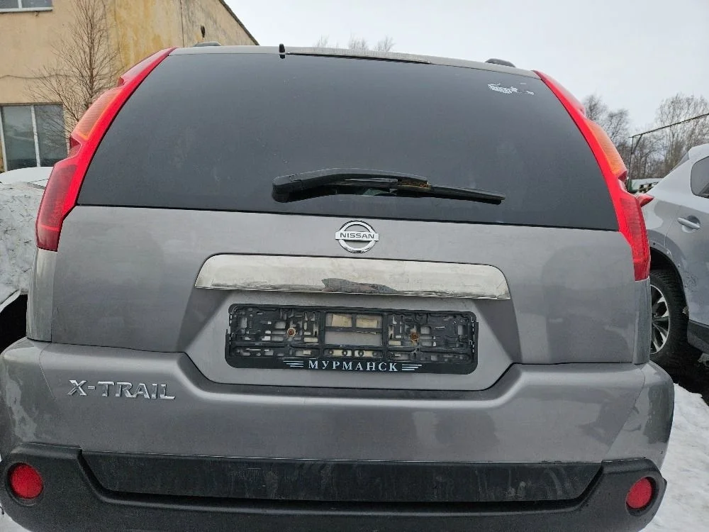 Крышка багажника на X-Trail T31