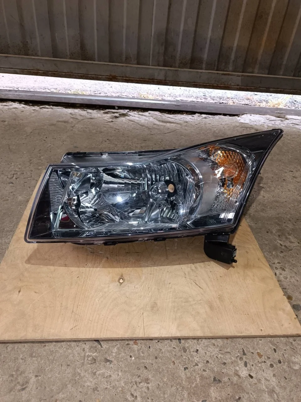 Блок фары Chevrolet Cruze 2012-2015 95137791, левый