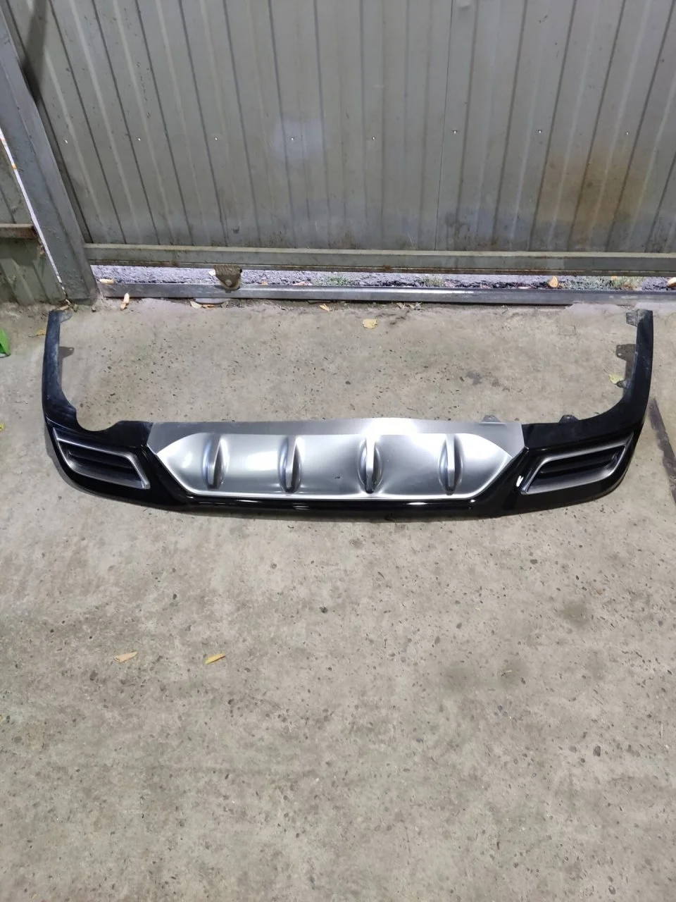 Юбка бампера Kia K5 2019-2024 86650L2300, задняя
