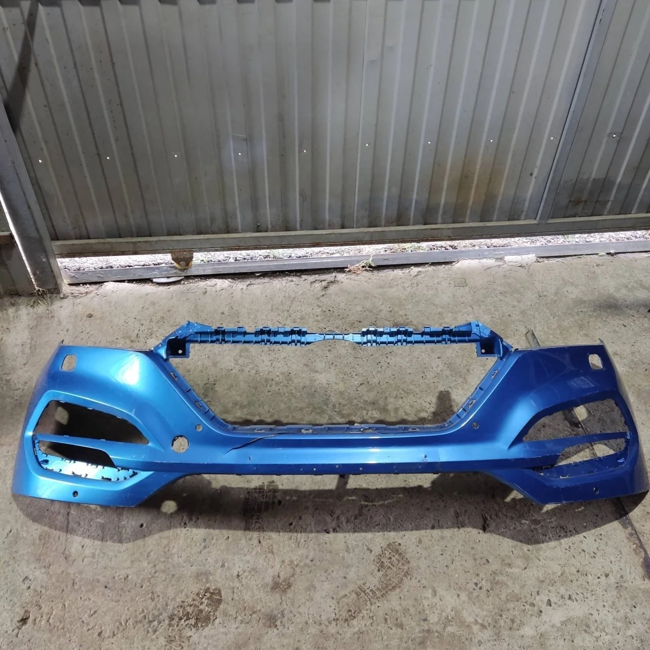 Бампер Hyundai Tucson 3 86511D7100, передний