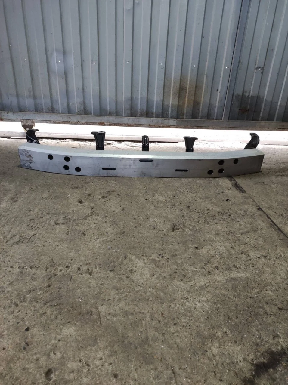 Усилитель бампера Toyota Land Cruiser 150 Prado 5202160210 150, передний