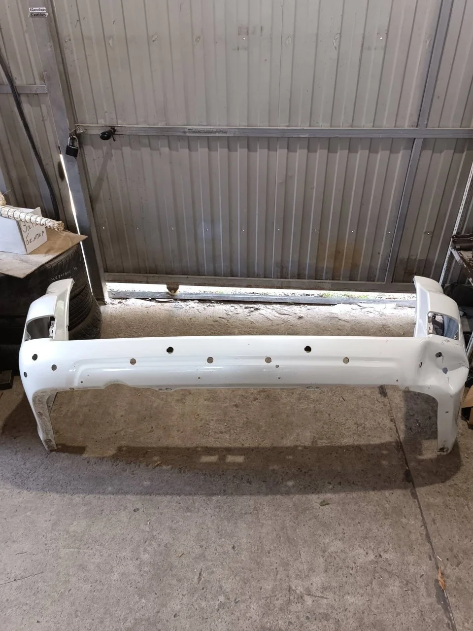 Бампер Toyota Land Cruiser 200 2015-2021 521596A929, задний