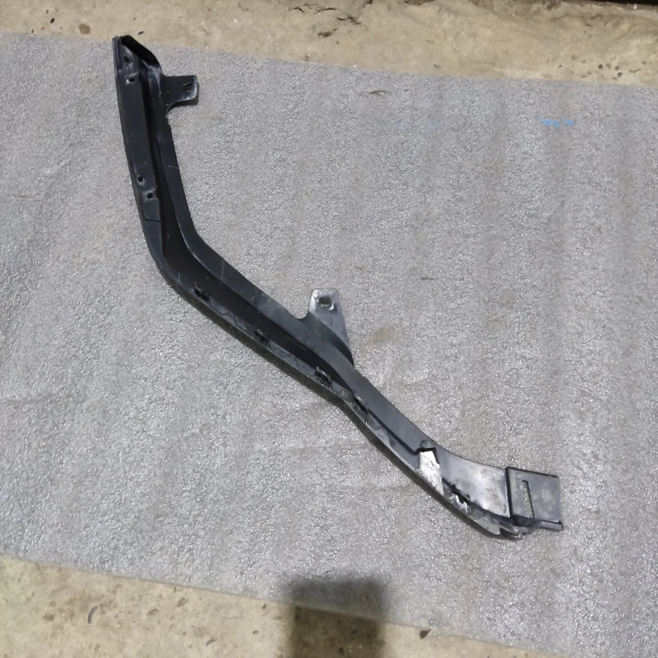 Спойлер бампера Lexus Rx 350 2018 5243748020, передний правый