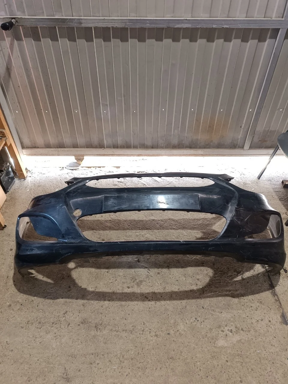 Бампер Hyundai Solaris 865114L000, передний