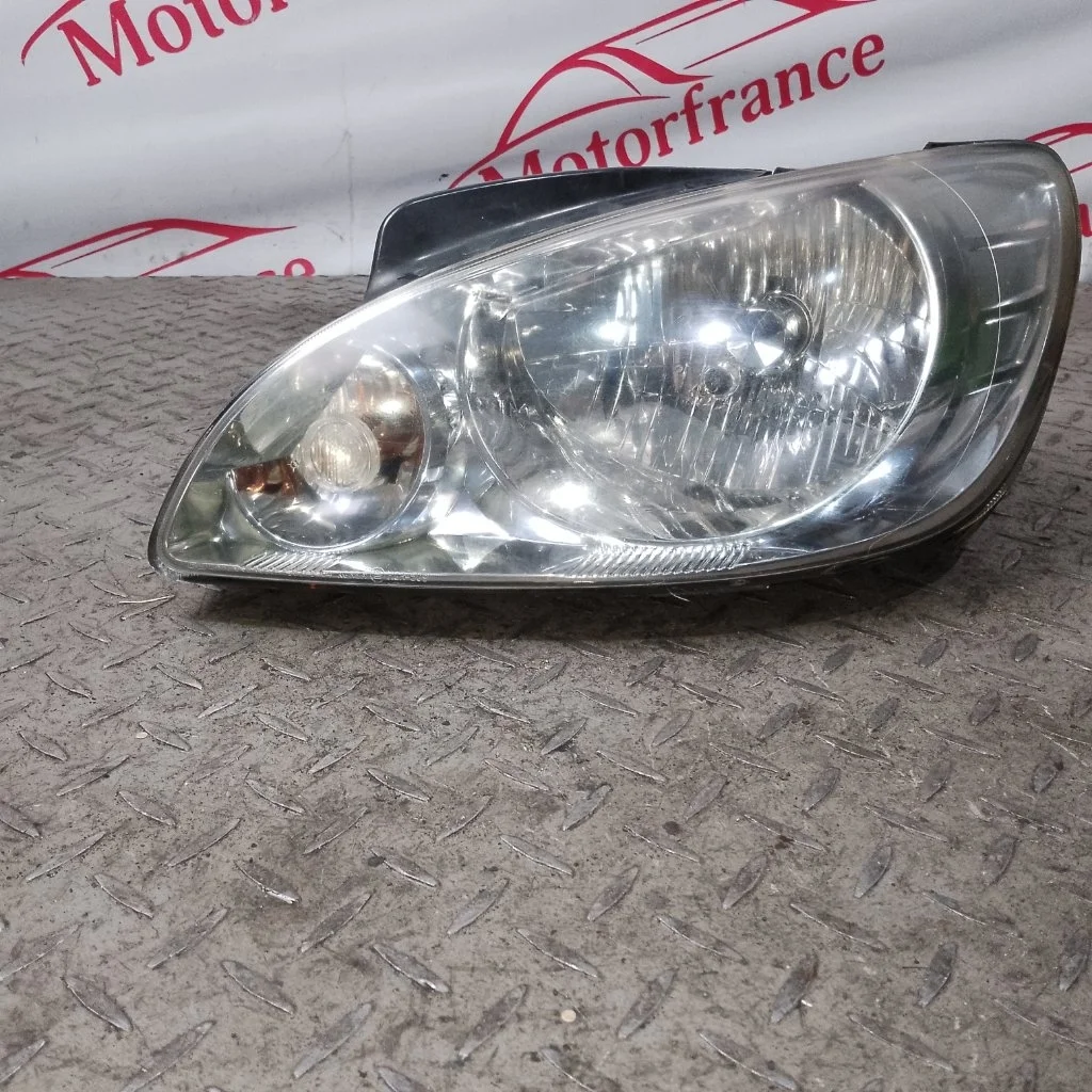 Фара галогеновая Hyundai Getz 2005 921011C500 1, передняя левая