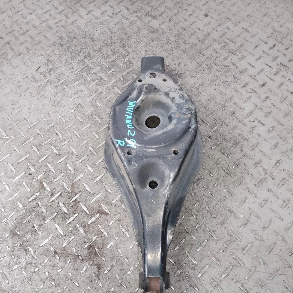 Рычаг задний Nissan Murano 551B0JP00A Z51, правый
