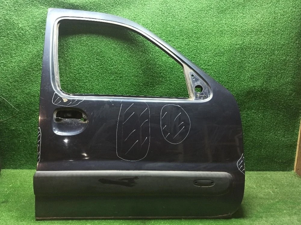 Дверь передняя правая Renault Kangoo I