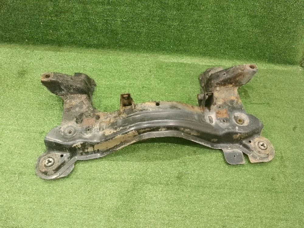 Подрамник передний Chevrolet Lacetti I