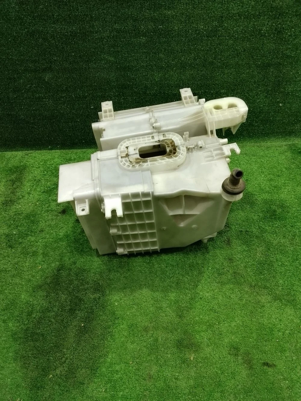 Корпус отопителя Mitsubishi Lancer 9