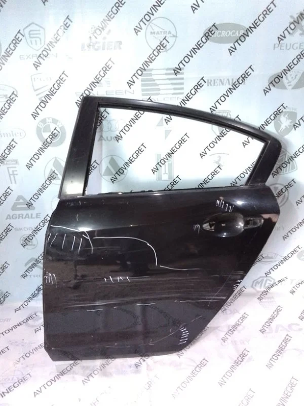 Дверь задняя левая Mazda 3 BL