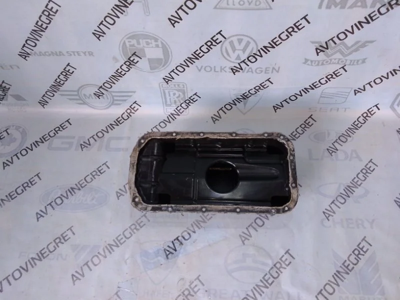 Поддон двигателя Mitsubishi Lancer 10