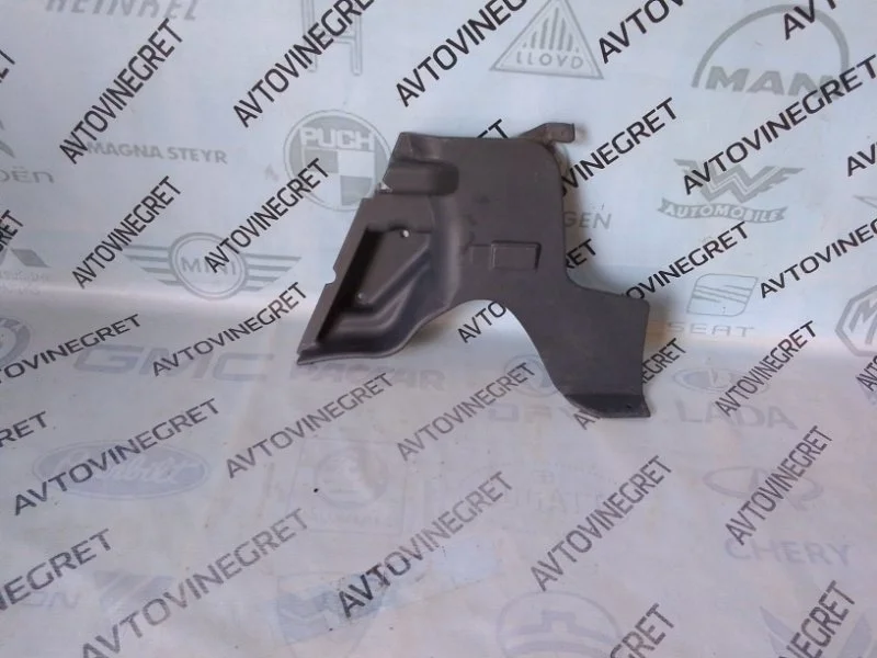 Обшивка багажника правая Daewoo Matiz