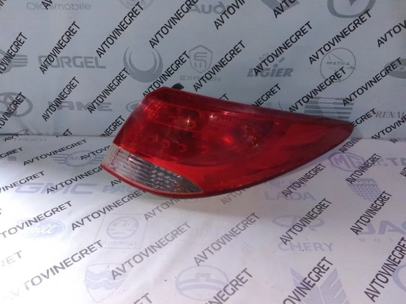 Фонарь правый Hyundai IX35