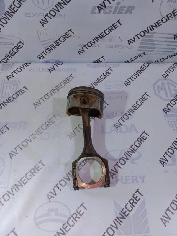 Поршень с шатуном Hyundai IX35