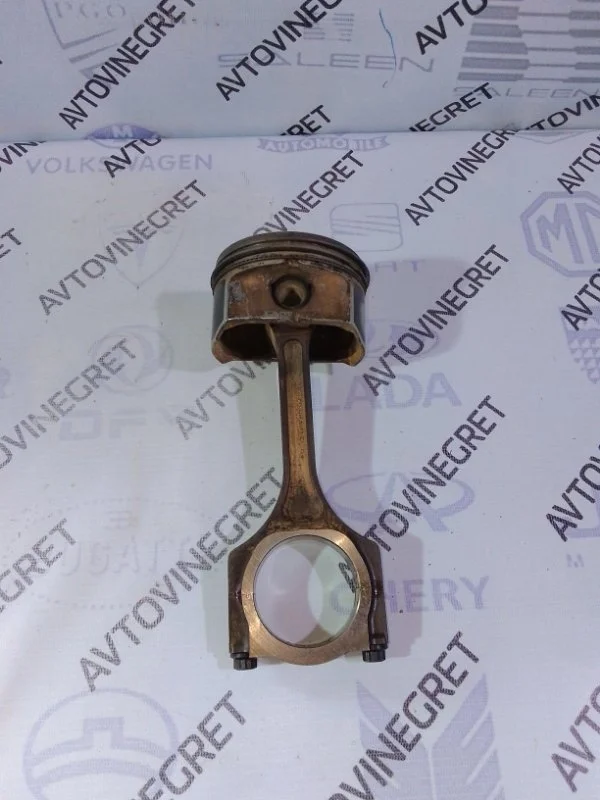 Поршень с шатуном Hyundai IX35