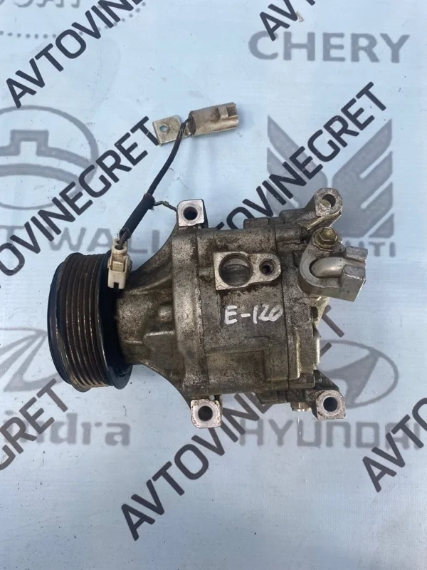 Компрессор кондиционера Toyota Corolla E120 (б/у)