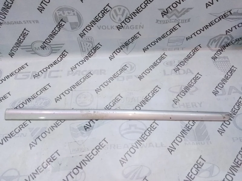 Молдинг двери передний правый Chevrolet Lacetti
