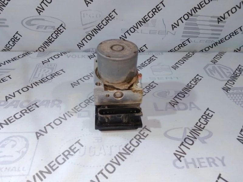 Блок ABS Toyota Corolla E150