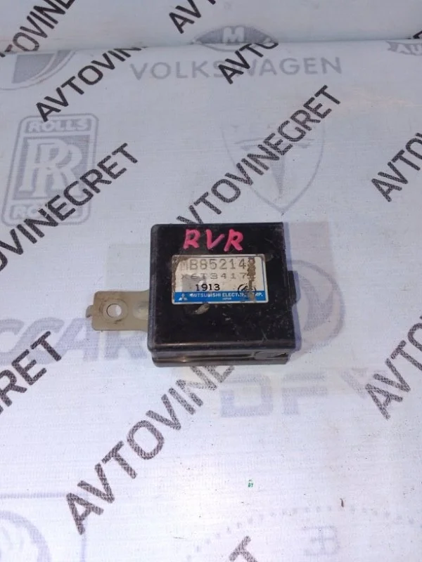 Блок управления зеркалами Mitsubishi RVR
