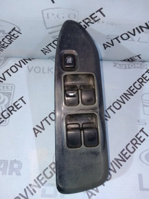 Блок управления стеклами Mitsubishi Lancer 9