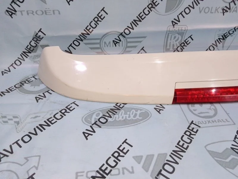 Спойлер двери багажника HYUNDAI Santa Fe 2CM
