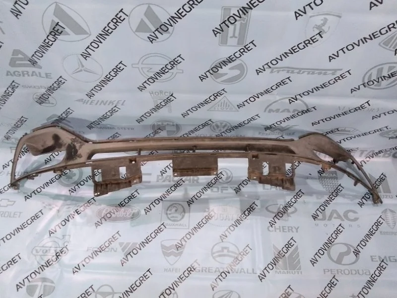 Решетка бампера передняя KIA Sportage 3