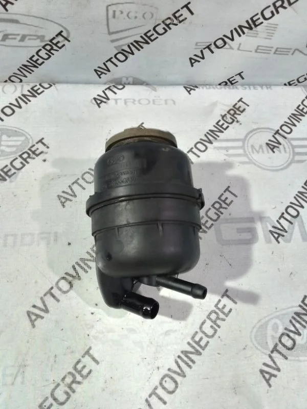 Бачок ГУР Volkswagen Amarok 1