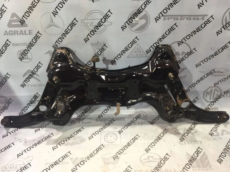 Подрамник Kia Rio 3
