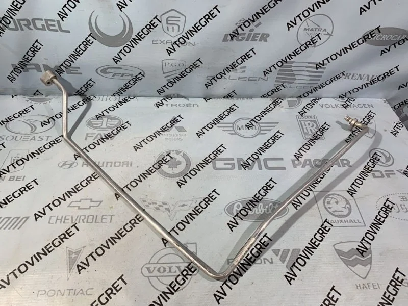 Трубка кондиционера Renault Duster 1 F4R 2.0