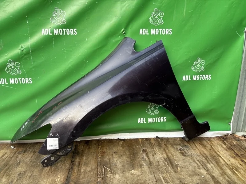 Крыло Honda Civic 8 2006-2011 4D
