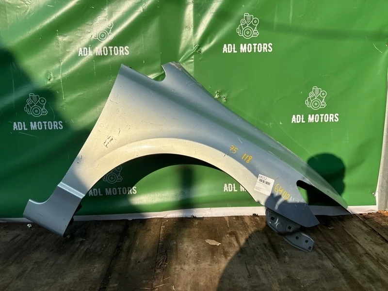 Крыло Honda Civic 8 2006-2011 4D