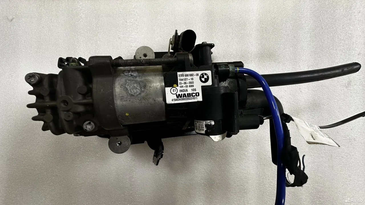 Компрессор пневмоподвески bmw g11 g12 2022 г.в