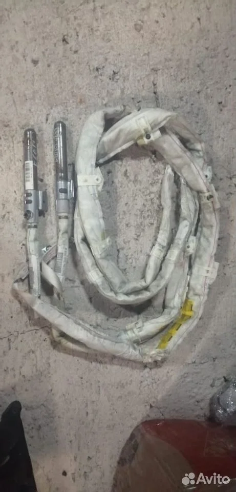 Шторка безопасности боковая bmw e60 72129147337