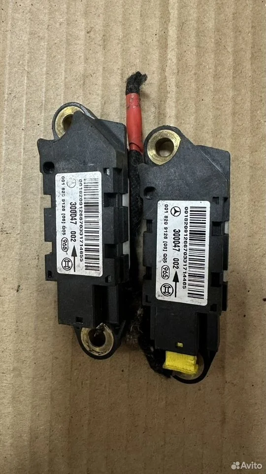 Датчик удара mercedes a0018209126