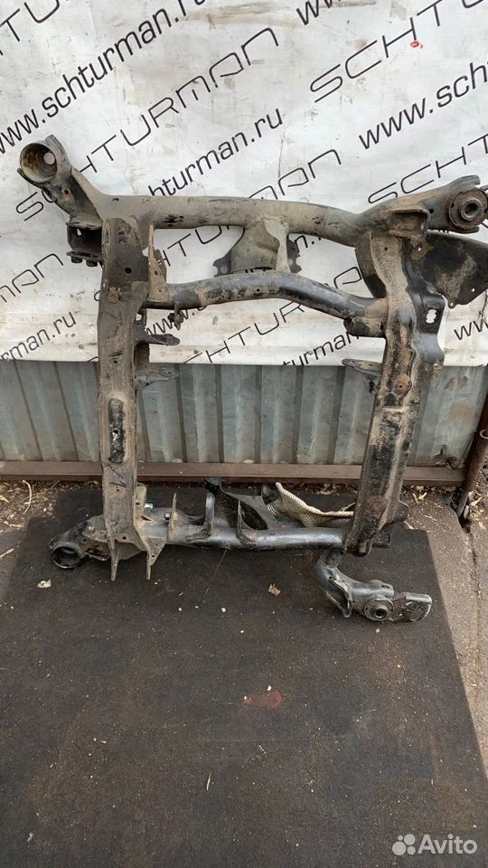 Передний подрамник mercedes w251 a2513300058