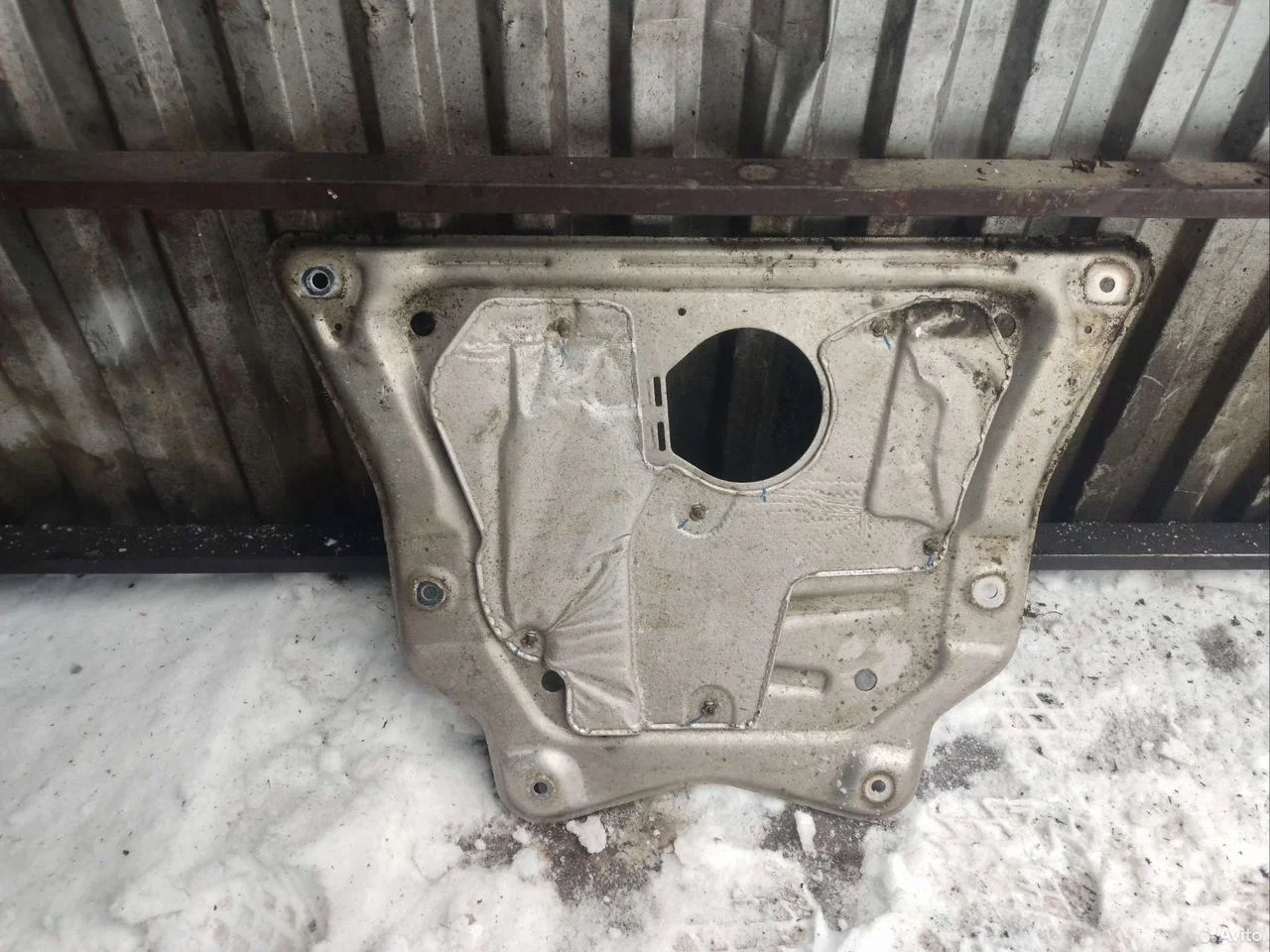 Защита двигателя bmw x5 f15 x6 f16 31116853814