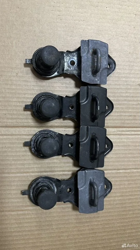 Замок капота mercedes a2118800360