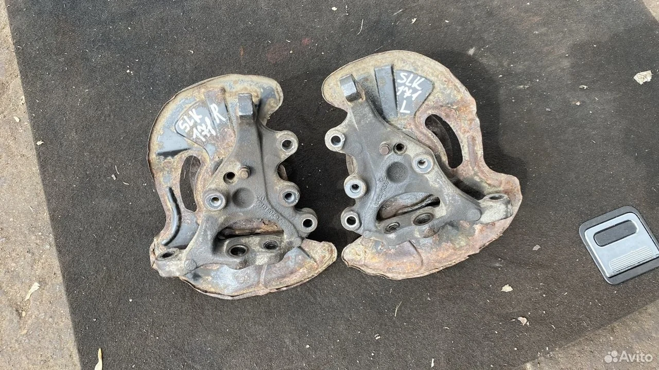 Кулак передний в сборе mercedes w203 w209 r171 slk