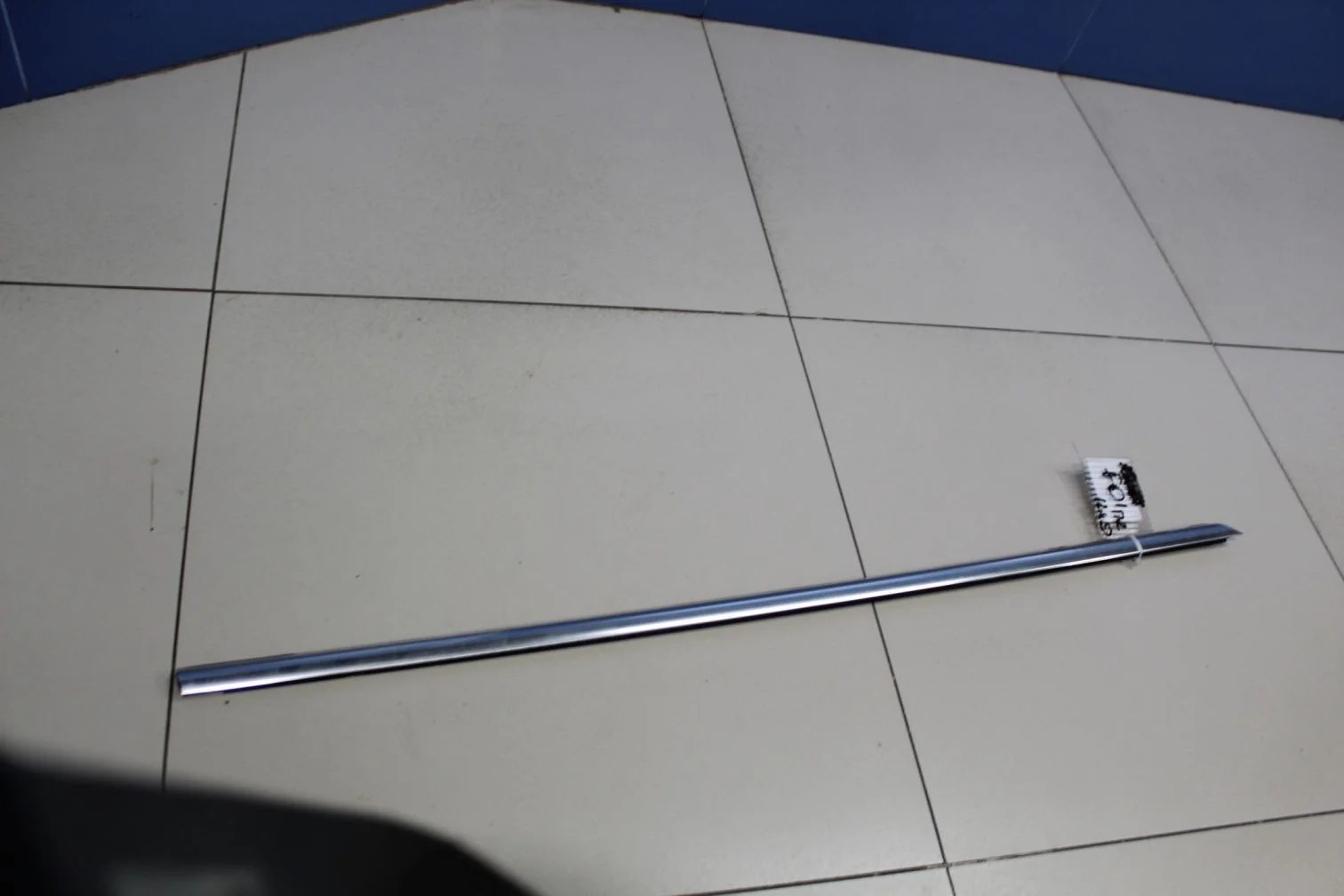 Молдинг стекла передней правой двери для BMW 7 F01 F02 2008-2015