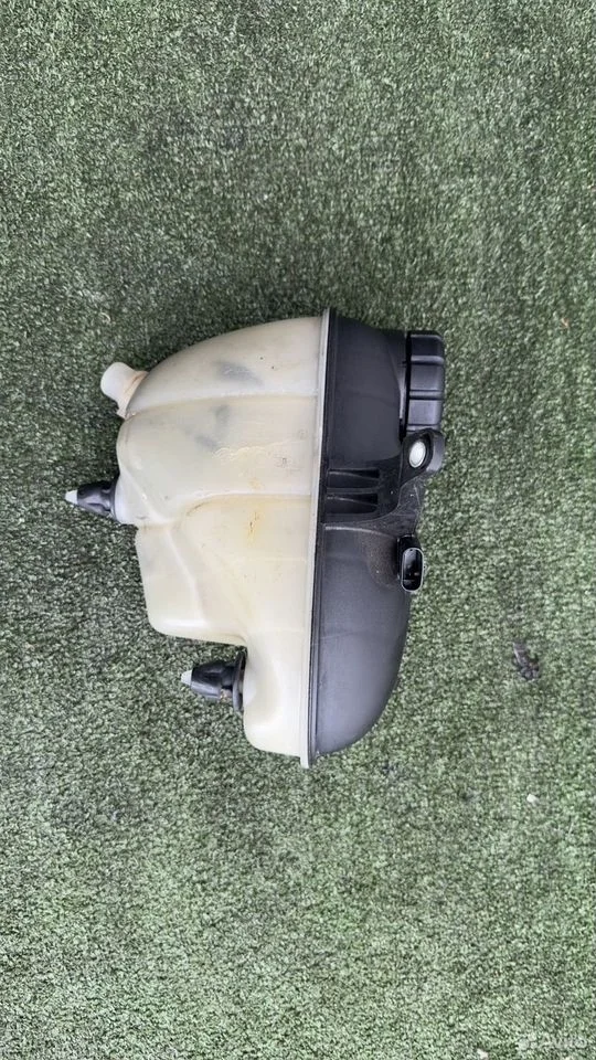 Расширительный бачок mercedes w222 w217 a222500084