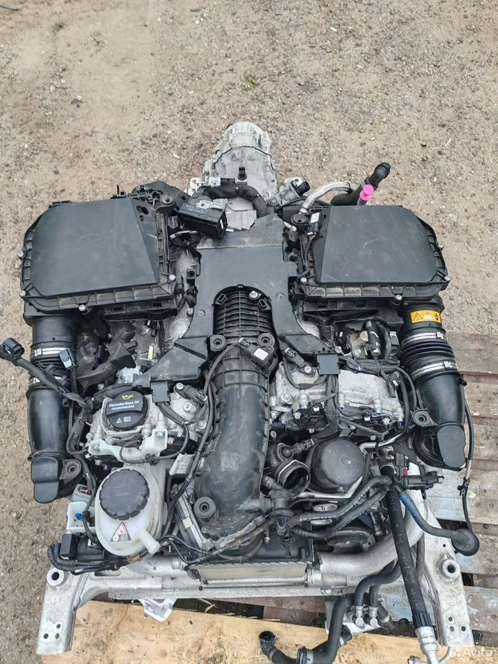 Корпус воздушного фильтра mercedes m276 biturbo