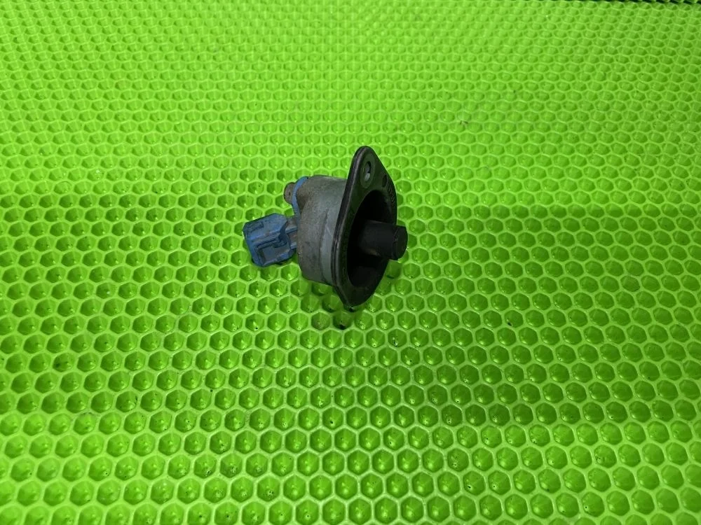Датчик положения коленвала Ford Focus 2 1.4 ASDB