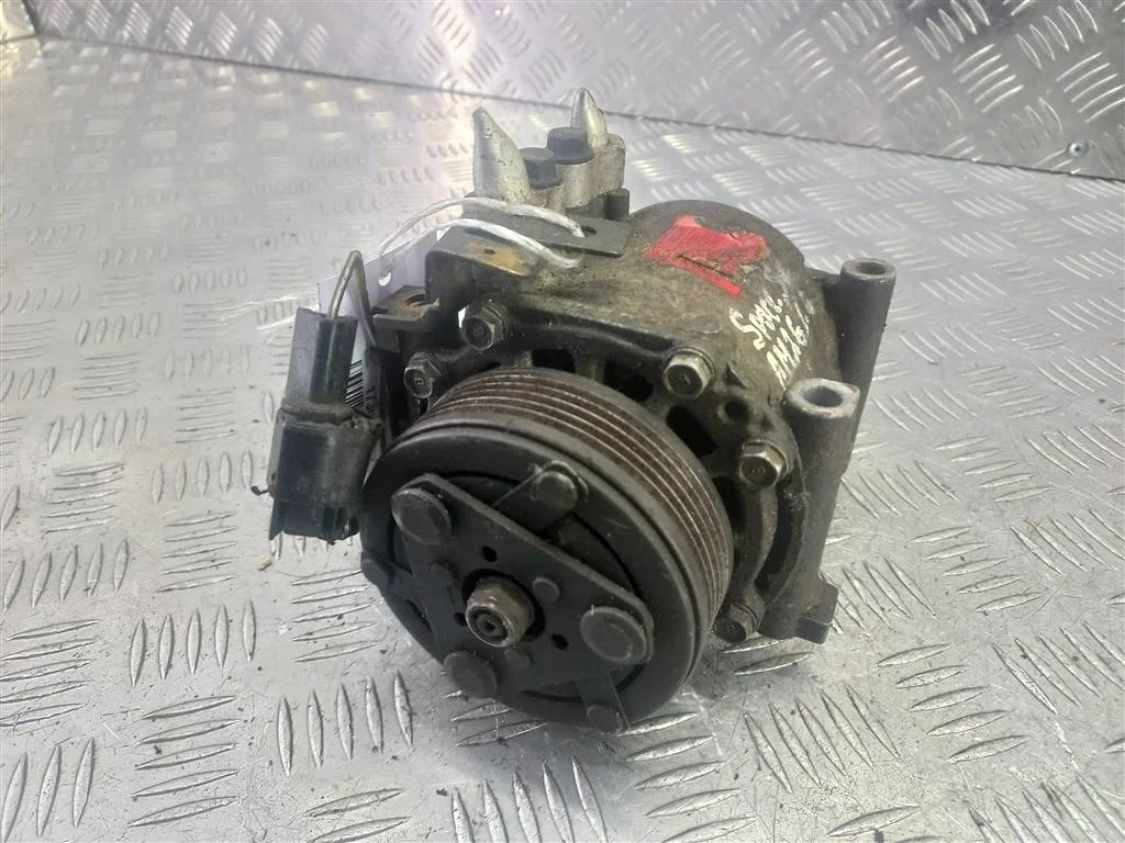 Компрессор кондиционера MITSUBISHI Space Star DG0